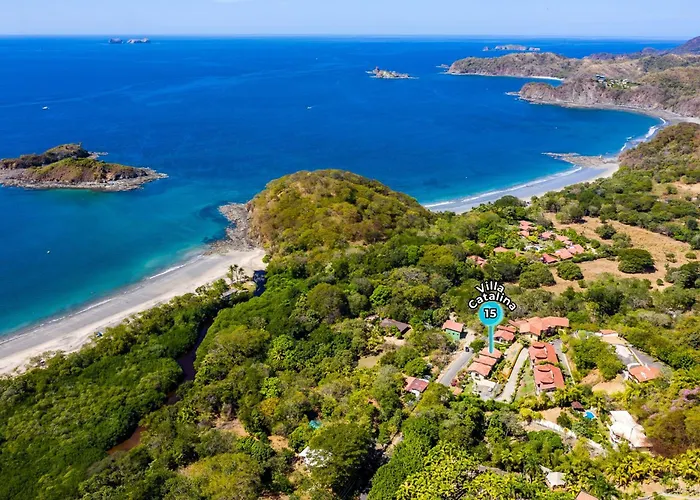 Catalina 15 - Ocean-view Townhouse, Pool, Walk To Playa Prieta